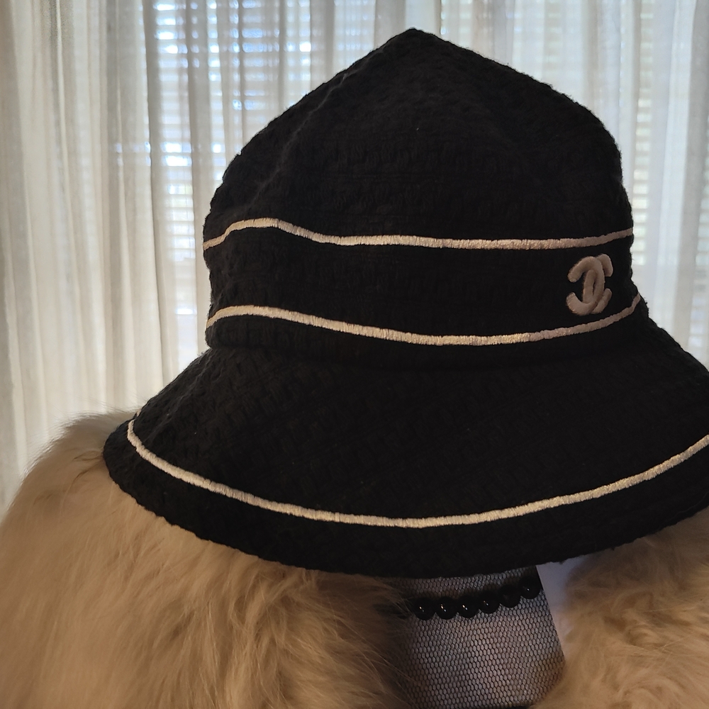 Black Bucket Hat with White Accents - Picture 5 of 8